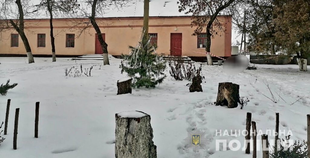 На Николаевщине женщина зарезала знакомого в местном доме культуры - он приставал (ФОТО) 3