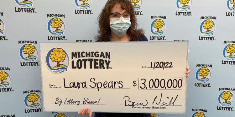 Проверяйте чаще. Американка случайно нашла сообщение о выигрыше $3 млн. в папке “Спам”