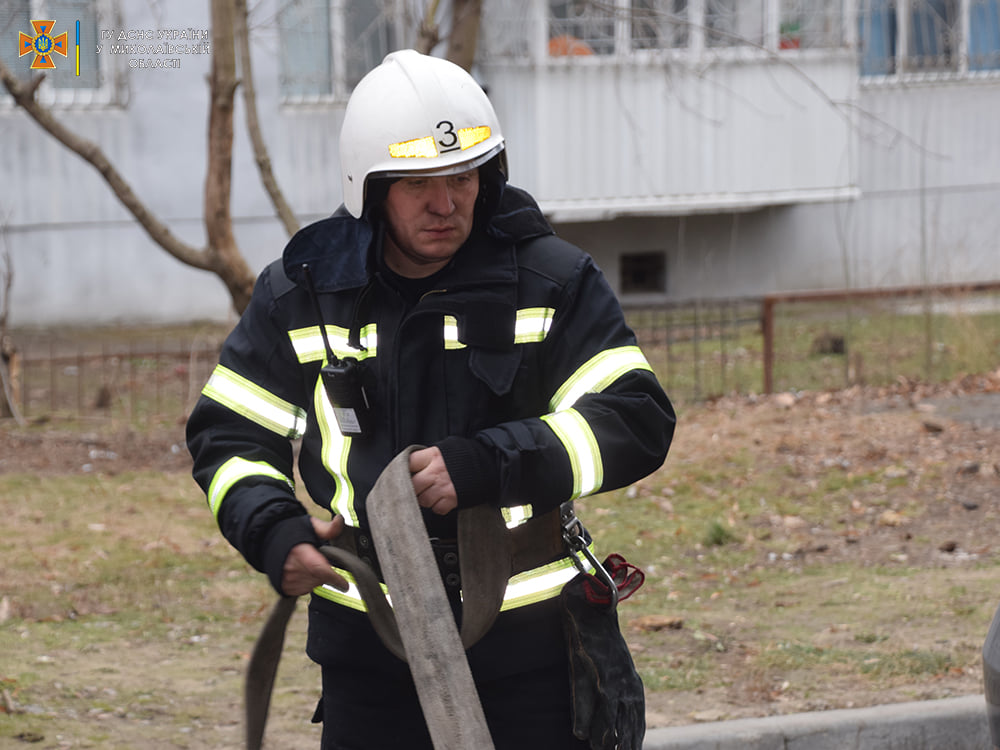 В Николаеве на пожаре спасли 86-летнюю женщину (ФОТО) 7