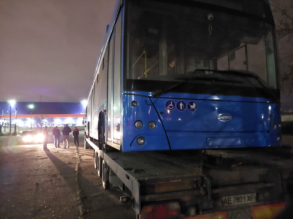 Николаев получил от производителя новый троллейбус взамен сгоревшего (ФОТО) 10