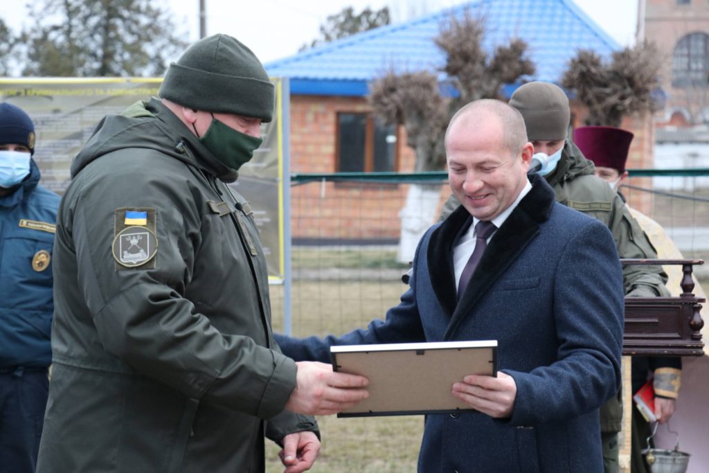 Миколаївські гвардійці отримали спеціальні автомобілі для охорони громадського порядку, які були придбані за кошти міського бюджету (ФОТО) 8