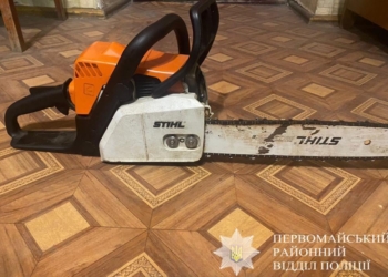 Раніше судимого жителя Первомайська підозрюють у вчиненні серії крадіжок з будинків та шахрайства (ФОТО)