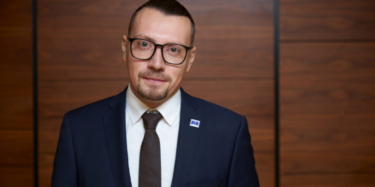 В “Слуге” назвали 5 самых важных законов, которые планируют принять в этом году