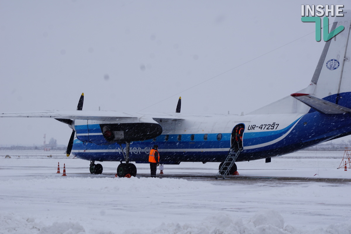В Николаевском аэропорту рассказали о планах на будущее с “Мотор Сич”: рейсы в Киев, Львов и далее Харьков (ФОТО, ВИДЕО)