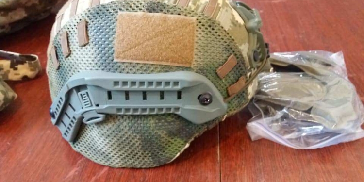 “Мы на вашей стороне”, – Германия передаст Украине 5 тысяч касок