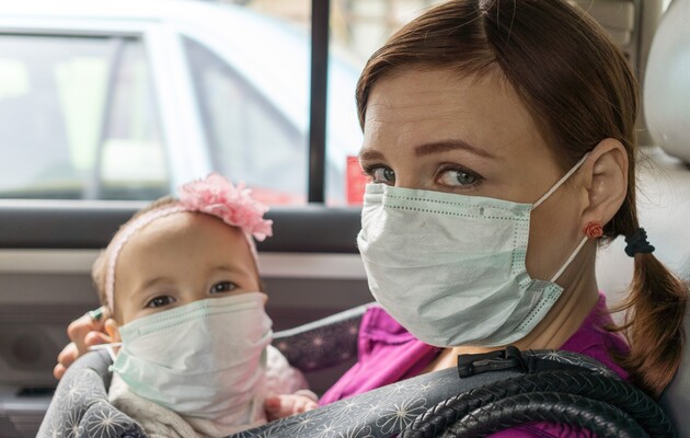 В Украине более 15 тысяч новых случаев COVID за сутки, растет количество больных детей 5