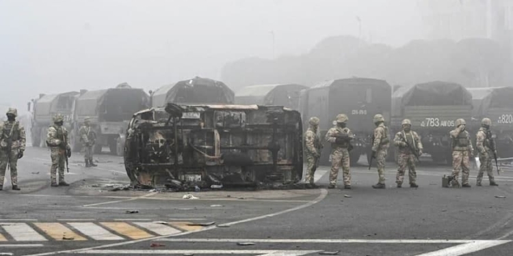 Зачистка от протестующих в Казахстане: задержано более 2 тыс. человек, об убитых и раненых информация разная (ВИДЕО)