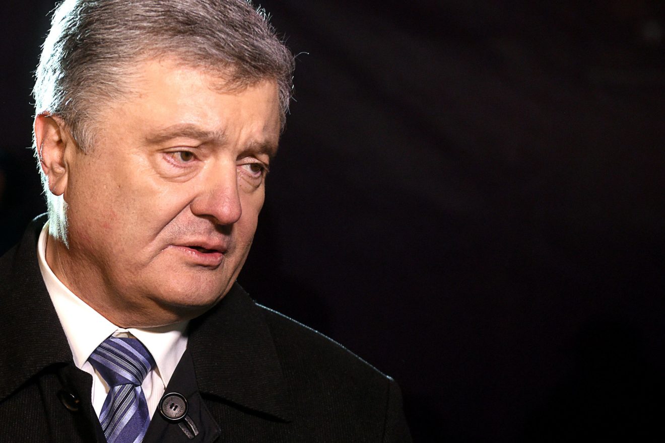 Порошенко заявил, что он спас Украину, а дело против него – месть Коломойского