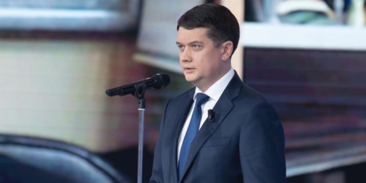 Разумков: “Пропорциональной избирательной системой неудобно манипулировать, неудобно фальсифицировать выборы. А все идет к фальсификации”