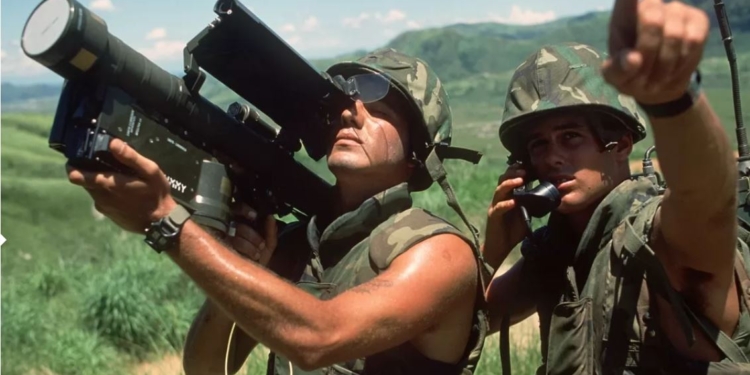 США рассматривают возможность отправки Украине партии комплексов Stinger и вертолетов Ми-17