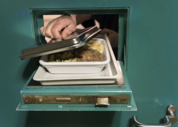 В Швейцарии готовность новой тюрьмы испытают на добровольцах – количество желающих уже сейчас в 3 раза больше количества «посадочных мест»