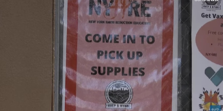 В Нью-Йорке при поддержке городских властей заработали два центра профилактики случаев передозировки опиоидами (ВИДЕО)
