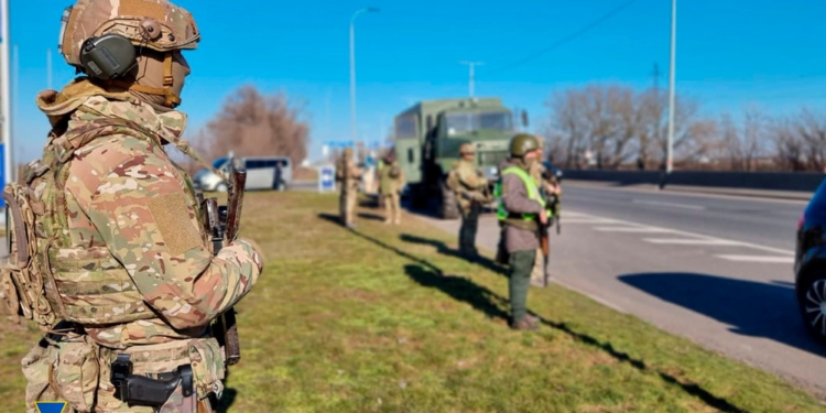 В Николаевской области СБУ проводит контрдиверсионные мероприятия: задержаны три человека, находившиеся в розыске