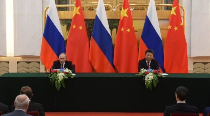 И газ, и нефть: в ходе визита Путина в Китай “Газпром” и Роснефть” подписали крупные контракты с КНР