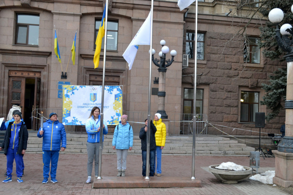 У Миколаєві запалили Олімпійський вогонь та підняли Олімпійський прапор (ФОТО) 2