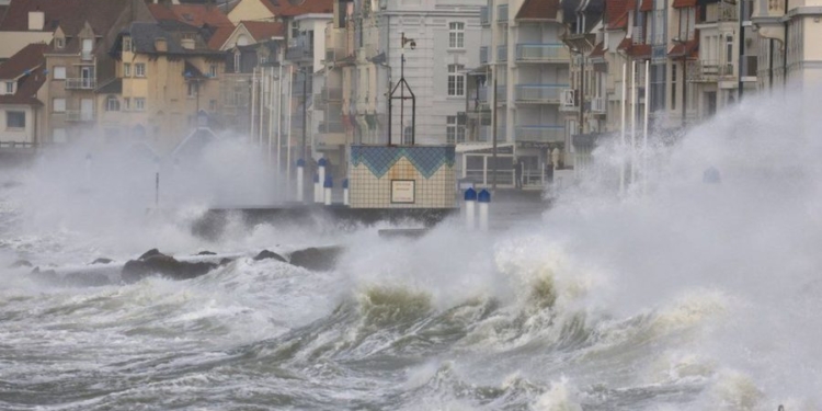 Шторм «Юніс» в Європі забрав 14 життів