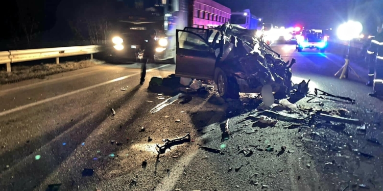 Четверо взрослых и ребенок погибли в ДТП на трассе М-05 на Николаевщине (ФОТО)