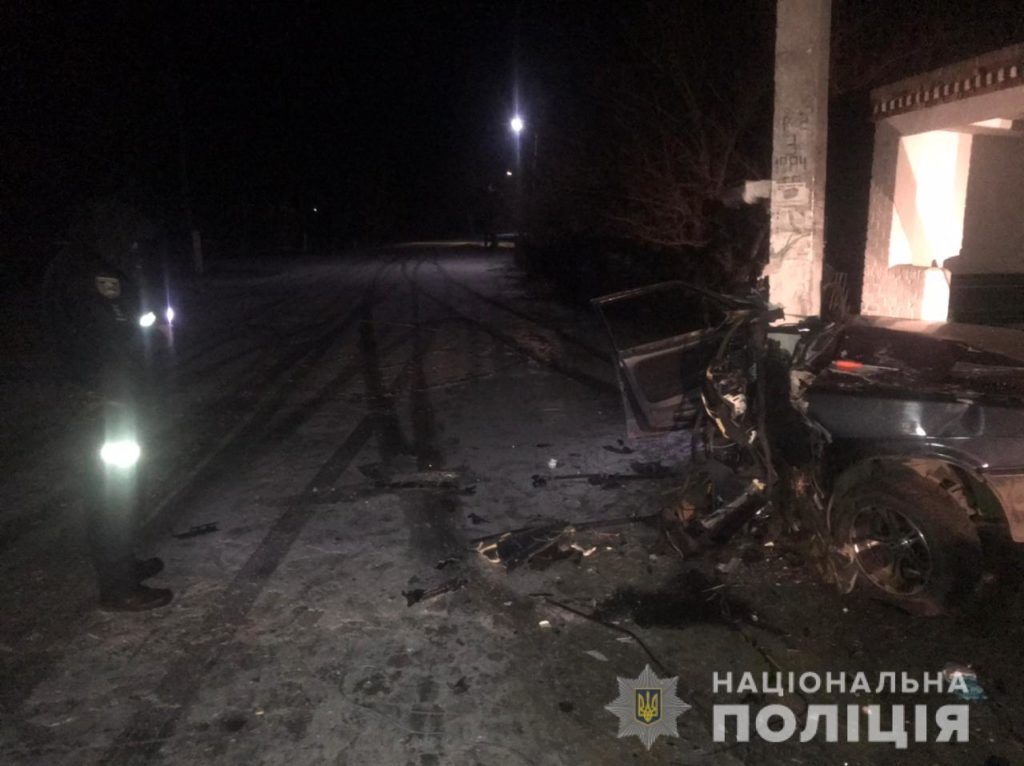 У двох ДТП на Миколаївщині одна людина загинула, ще шість постраждали, в тому числі двоє дітей (ФОТО) 8