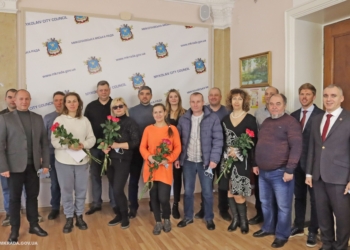 В Николаеве 13 переселенцев и участников АТО получили ордера на жилье (ФОТО)