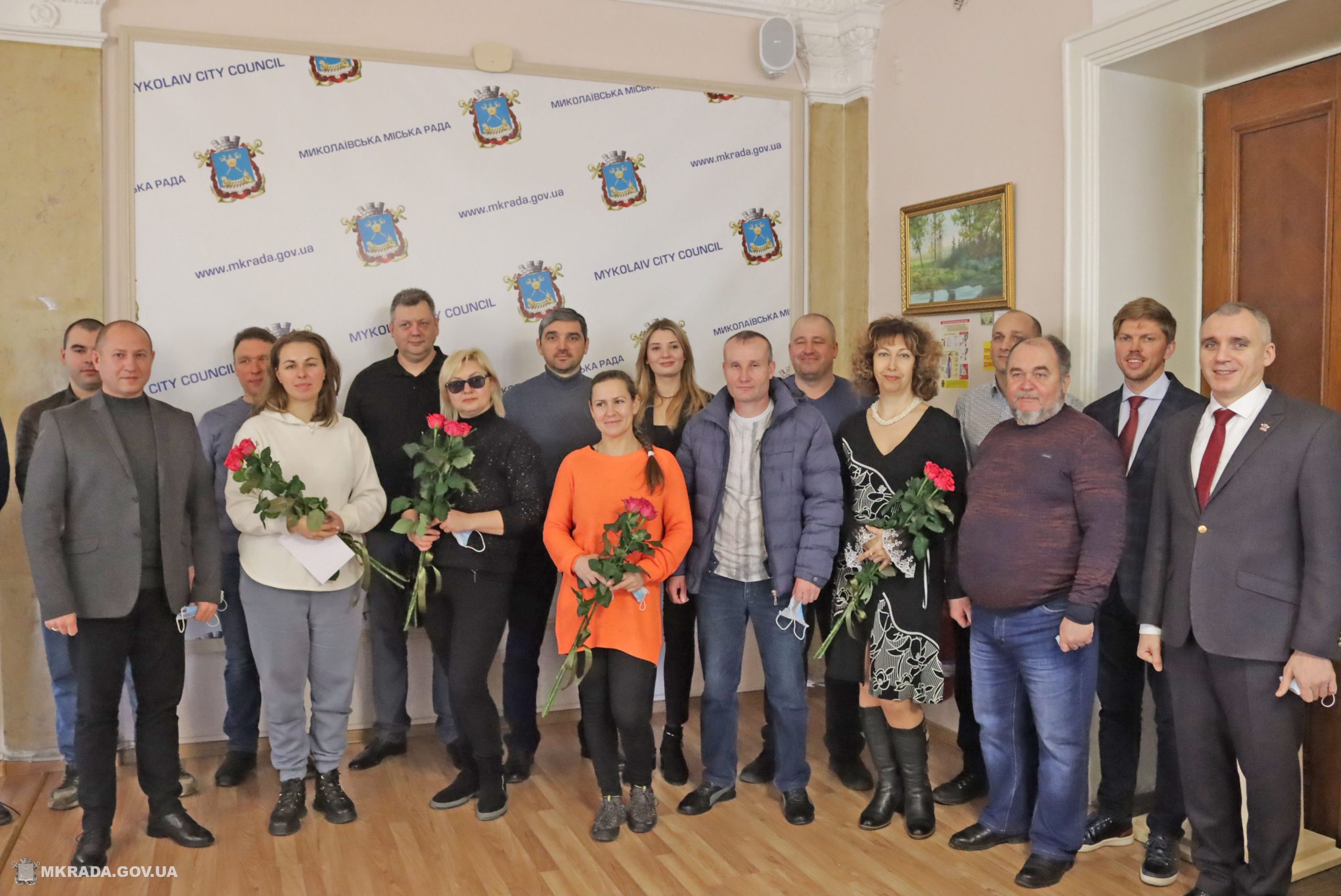 В Николаеве 13 переселенцев и участников АТО получили ордера на жилье (ФОТО)