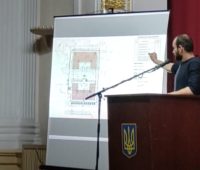 Строительство 2 домов на Сухом фонтане в Николаеве. Общественные слушания «урезали» по 3 этажа с каждого (ВИДЕО)