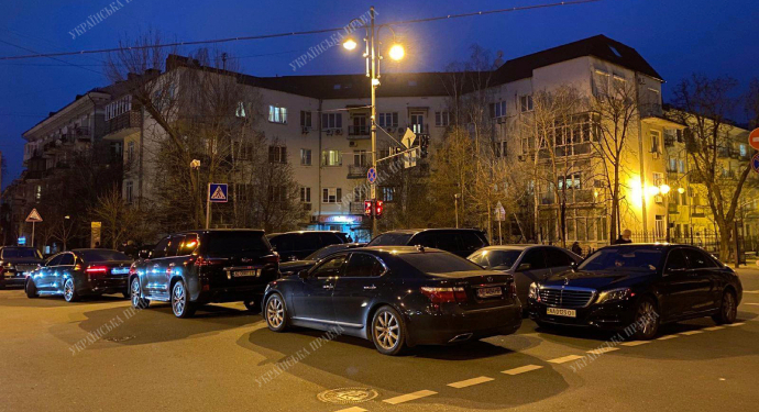 Зеленский встретился с 50 крупными бизнесменами Украины