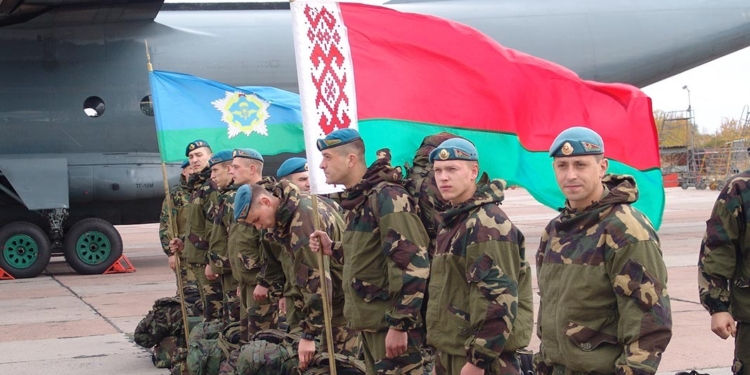 Лукашенко решил направить своих солдат в Украину