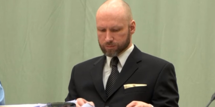 Брейвик, убийца 77 человек, останется в тюрьме