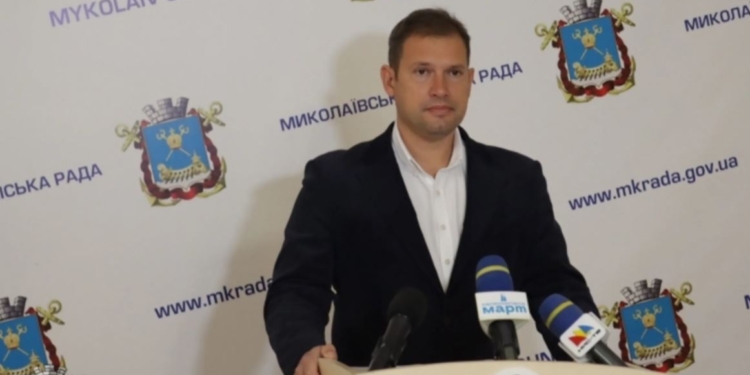 КП «ЭЛУ автодорог» хочет денег из бюджета Николаева на покупку 7 дорожных пылесосов. Обещает экономию – через годы (ВИДЕО)