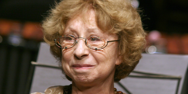 Российская артистка Лия Ахеджакова перевела $10 тыс. в помощь армии Украины