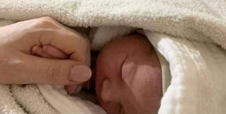 Будем жить. Под обстрелами в Киеве в убежищах  принимают роды