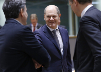 Германия передает Украине 500 Stinger и 1000 противотанковых комплексов