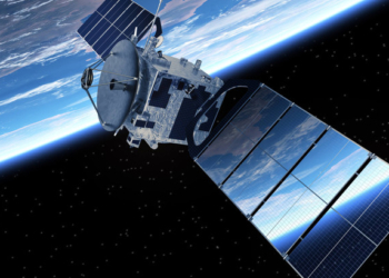 Магнитная буря “снесла” с орбиты 40 спутников  Starlink, осталось две тысячи (ВИДЕО)