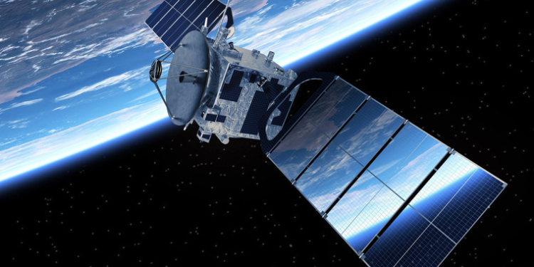 Магнитная буря “снесла” с орбиты 40 спутников  Starlink, осталось две тысячи (ВИДЕО)