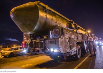 Чтобы НАТО не вмешивалось, если начнут вторжение. В РФ готовят учения с ядерным оружием, – Financial Times