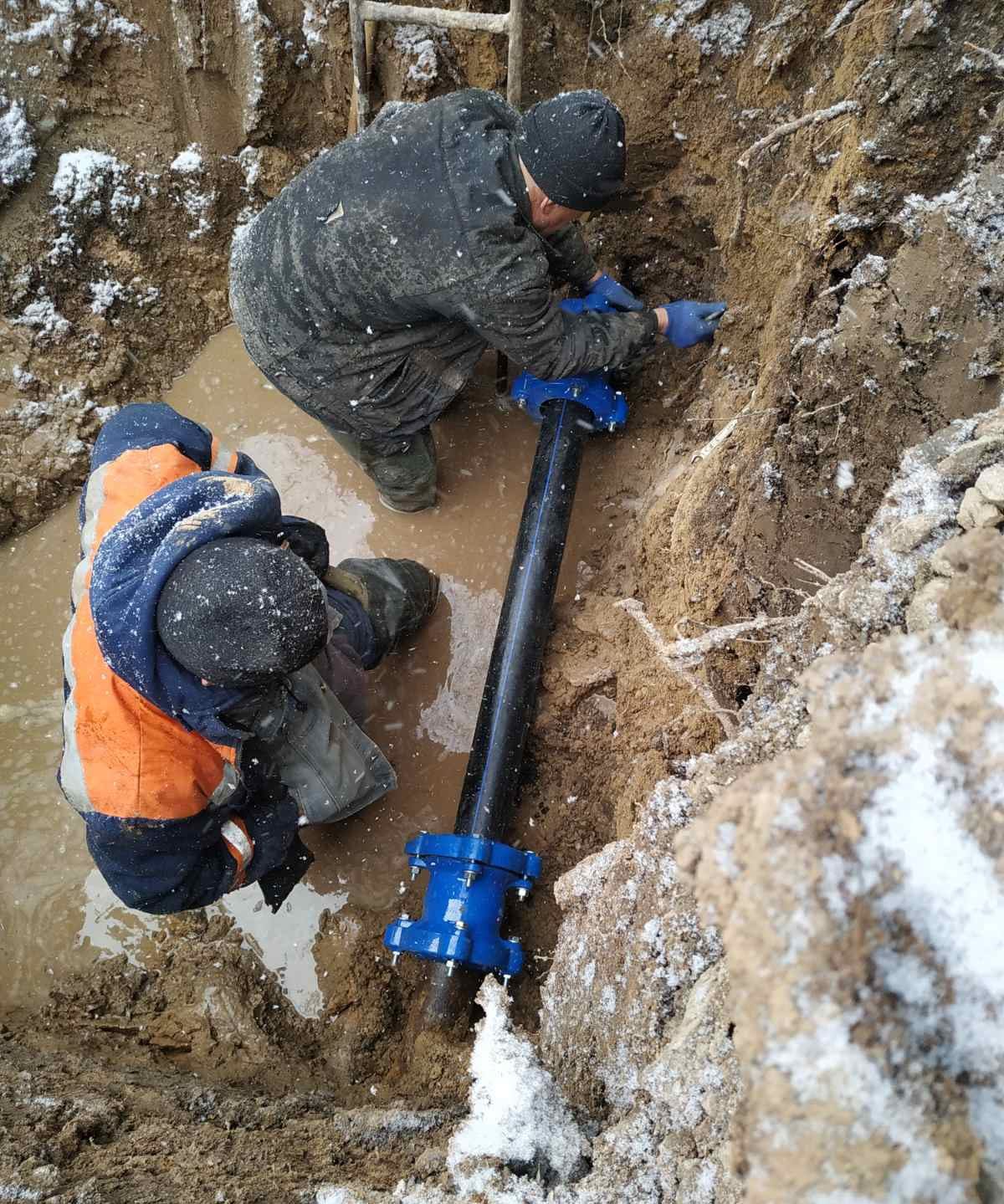 «Николаевводоканал» восстановил водоснабжение в Ракетном Урочище, исчезнувшее после обстрела российскими оккупантами