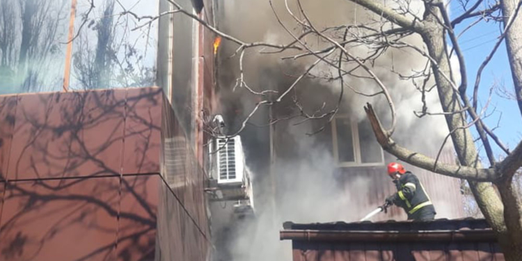 В Николаеве горел ресторан «Подкова» (ФОТО)