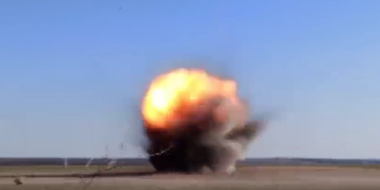 В сети показали, как у Вознесенска обезвредили рашистские боеприпасы (ВИДЕО)