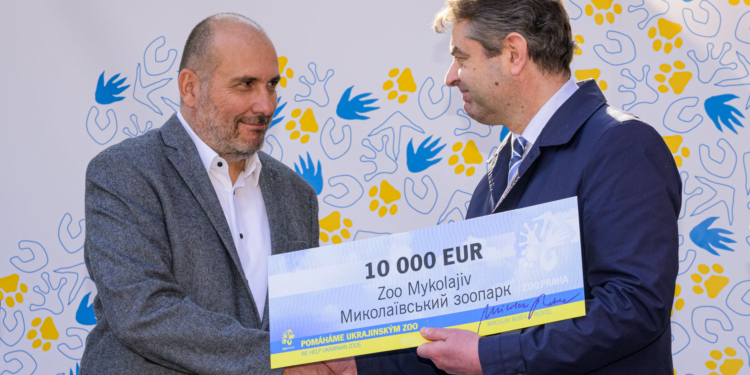 Для Николаевского зоопарка Пражский зоопарк передал 10 тыс.евро (ФОТО)