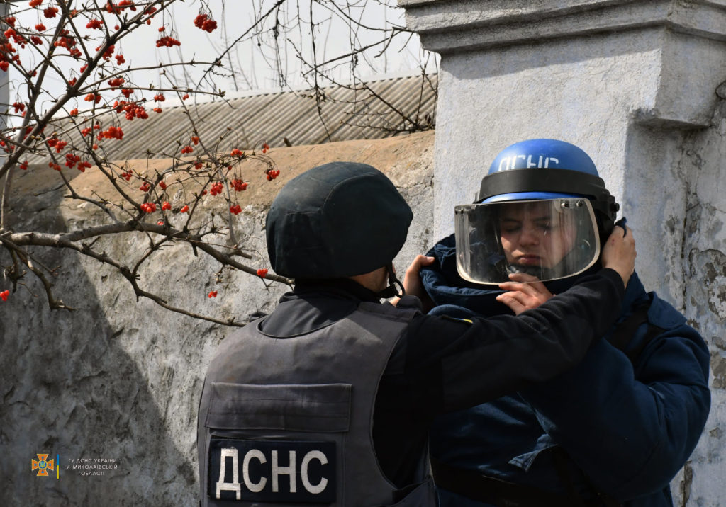 За сегодня пиротехники Николаевщины обезвредили 52 рашистских боеприпаса (ФОТО, ВИДЕО) 4