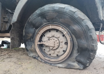В Вознесенську показали документи, знайдені в розбитому ворожому КамАЗі (ФОТО, ВІДЕО)