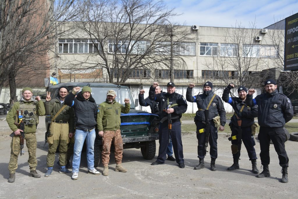 Трофейна техніка для оборони України: у Миколаєві поліцейські охорони поповнили автопарк ВСУ (ФОТО) 4