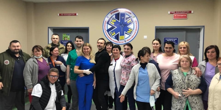 «І біль, і надія, і сльози, і віра»: Святослав Вакарчук побував у Миколаївському госпіталі та показав страшну колекцію прояву «братської любові» від рашистів (ФОТО, ВІДЕО)