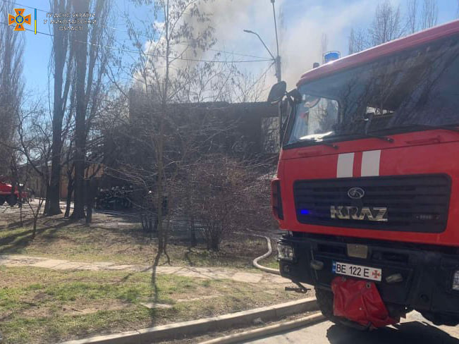 В Николаеве горел ресторан «Подкова» (ФОТО) 10