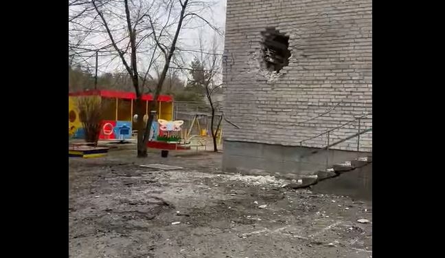 В Северодонецке обстреляли Дом малютки (ВИДЕО)