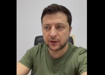Зеленский обратился к мировому сообществу в связи с атакой на Запорожскую АЭС (ВИДЕО)
