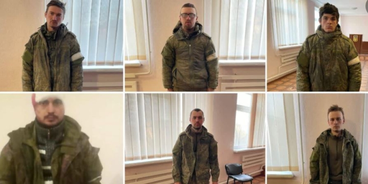 Взятым в плен возле Снигиревки 9 военным РФ сообщено о подозрении (ФОТО)