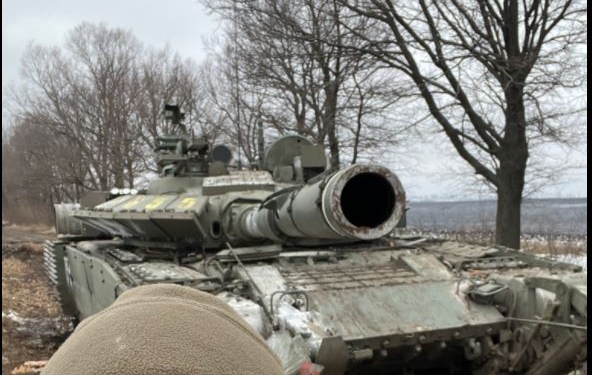 Под Харьковом ВСУ захватили шесть новейших российских танков, – Бутусов (ФОТО)