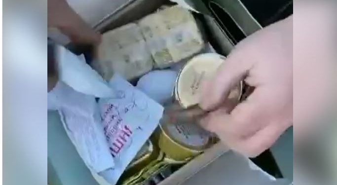 Военным РФ дали с собой в Украину давно просроченные сухпайки (ВИДЕО)