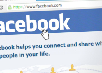 В РФ решили заблокировать Facebook